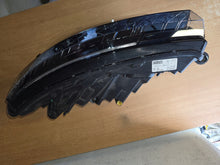 Laden Sie das Bild in den Galerie-Viewer, Frontscheinwerfer Skoda Kamiq 658941015 LED Links Scheinwerfer Headlight SCH1415549459aj