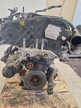 Load image into Gallery viewer, Motor Alfa Romeo Giulietta 940A4000 2.0 JTDM 150PS 125kW 185TKm Benzin Komplett MOT1689344091td