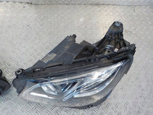 Load image into Gallery viewer, Frontscheinwerfer Mercedes-Benz W213 A2139067506 Ein Stück (Rechts oder Links) SCH9470110985yz