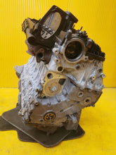 Laden Sie das Bild in den Galerie-Viewer, Motor BMW 5 E60 E61 306D3 3.0 231PS Diesel Engine Unkomplett