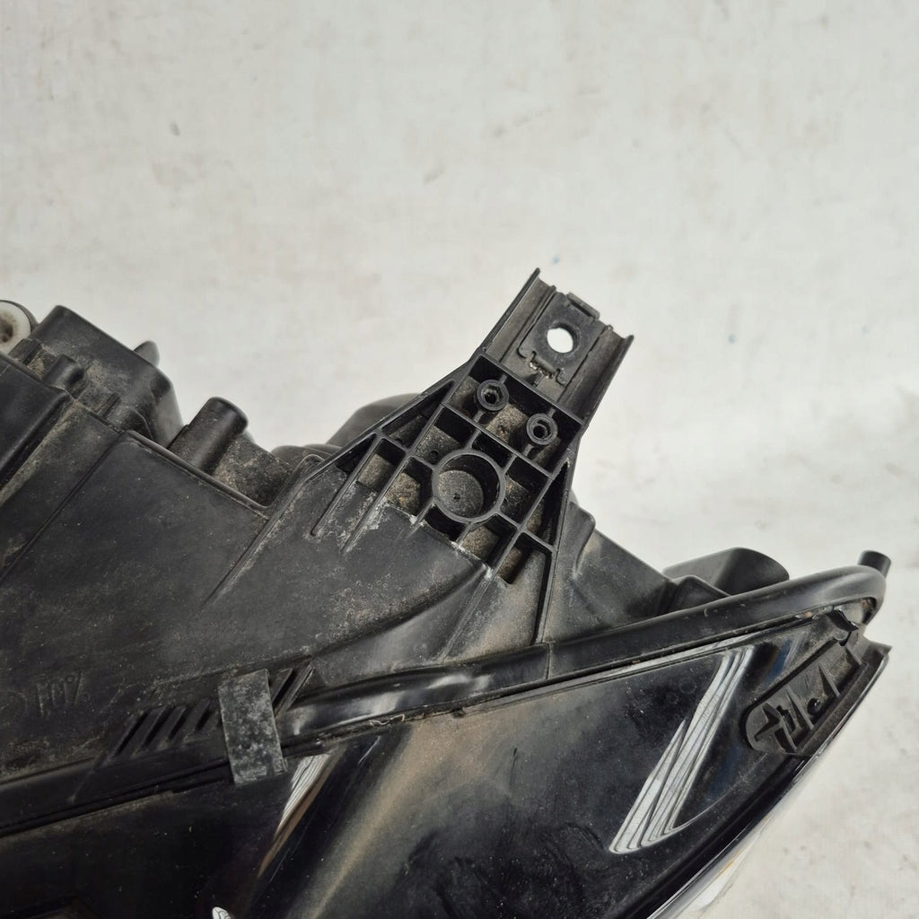 Frontscheinwerfer VW Touran 5TB941005A Links Scheinwerfer Headlight