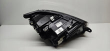 Laden Sie das Bild in den Galerie-Viewer, Frontscheinwerfer VW T6 7L1941035D Full LED Links Scheinwerfer Headlight SCH1681332014ie