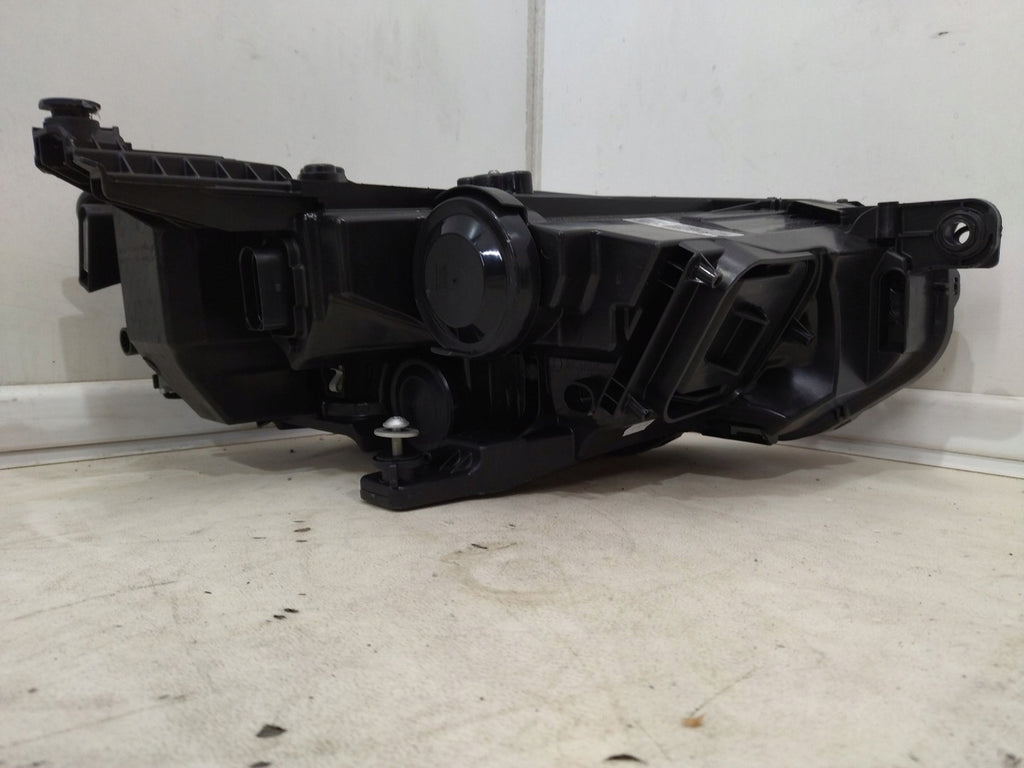 Frontscheinwerfer VW Passat B8 3G1941036Q LED Ein Stück (Rechts oder Links)