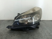 Laden Sie das Bild in den Galerie-Viewer, Frontscheinwerfer Renault Clio III 8200261610 Links Scheinwerfer Headlight SCH2994189393kt