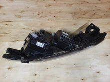 Load image into Gallery viewer, Frontscheinwerfer Mitsubishi Outlander III ECM921-21E20 LED Rechts Headlight