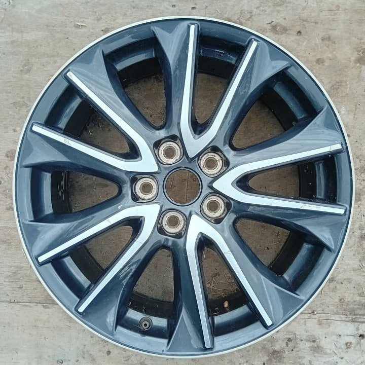 1x Alufelge 18 Zoll 7.0" 5x114.3 50ET Glanz Silber 9965227080 Mazda Cx3 FEL3324604364pr