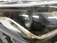 Laden Sie das Bild in den Galerie-Viewer, Frontscheinwerfer Toyota Corolla 8113002T3100 Rechts Scheinwerfer Headlight SCH1756547423tt