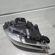Load image into Gallery viewer, Frontscheinwerfer BMW F11 F10 7424145-01 Links Scheinwerfer Headlight SCH7945784999yq