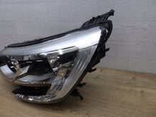 Laden Sie das Bild in den Galerie-Viewer, Frontscheinwerfer Renault Megane IV 260603157R Halogen Links Headlight