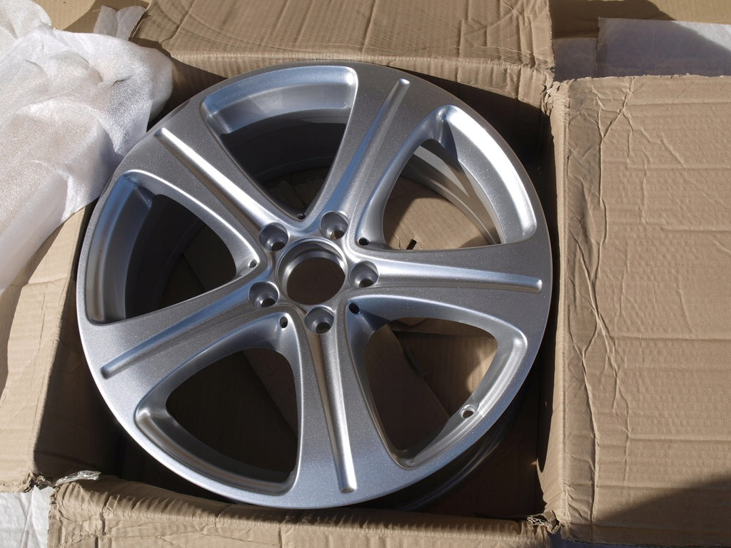1x Alufelge 18 Zoll 8.0" 5x112 43ET Glanz Silber A2134011400 Mercedes-Benz W213 FEL2386592130ve