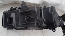 Laden Sie das Bild in den Galerie-Viewer, Frontscheinwerfer BMW X5 F15 F16 7290053 Xenon FALSE Scheinwerfer Headlight SCH2670710325il