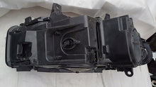 Laden Sie das Bild in den Galerie-Viewer, Frontscheinwerfer BMW X5 F15 F16 7290053 Xenon Links Scheinwerfer Headlight SCH2670710325il