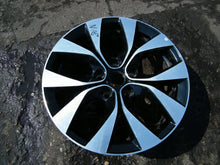 Laden Sie das Bild in den Galerie-Viewer, 1x Alufelge 17 Zoll 7.0&quot; 5x114.3 35ET 40300-JD017A Dacia Megane 1 Koleos Scenic