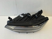 Load image into Gallery viewer, Frontscheinwerfer VW Passat B8 3G1941035 Links Scheinwerfer Headlight