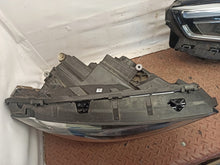 Load image into Gallery viewer, Frontscheinwerfer Mercedes-Benz W247 A2479063605 Full LED Rechts oder Links SCH2289343311wn