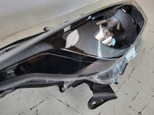 Load image into Gallery viewer, Frontscheinwerfer Toyota Yaris 81130-K0060 Rechts Scheinwerfer Headlight SCH4948211008zk