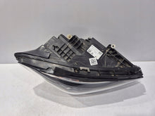 Laden Sie das Bild in den Galerie-Viewer, Frontscheinwerfer Mercedes-Benz W247 A2479061405 LED Rechts Headlight SCH5250752331zh