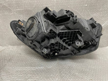 Laden Sie das Bild in den Galerie-Viewer, Frontscheinwerfer BMW 1 F21 F20 7229677 Xenon Ein Stück (Rechts oder Links) SCH9625699077gb