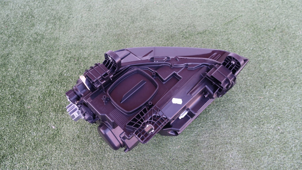 Frontscheinwerfer Audi Q2 81A941012C Rechts Scheinwerfer Headlight SCH9502109586ul