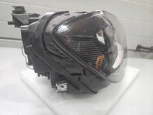 Laden Sie das Bild in den Galerie-Viewer, Frontscheinwerfer VW Sportsvan 517941006D Rechts Scheinwerfer Headlight