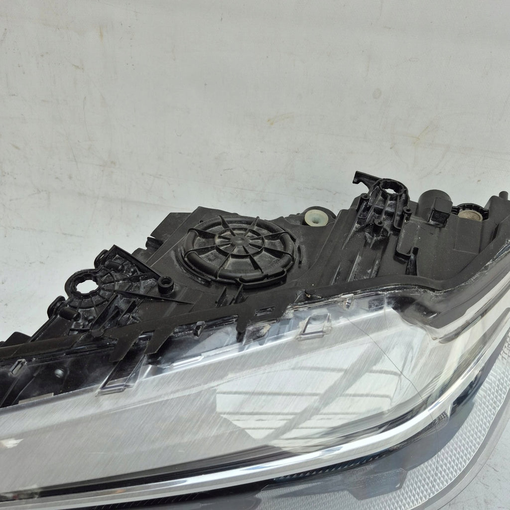 Frontscheinwerfer BMW 5 G31 G30 7439193 Full LED Ein Stück (Rechts oder Links) SCH7742664916hr