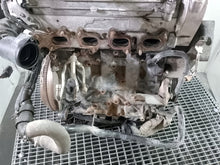 Laden Sie das Bild in den Galerie-Viewer, Motor VW Golf VII CLH 1.6 TDI 2015 Diesel Engine Unkomplett
