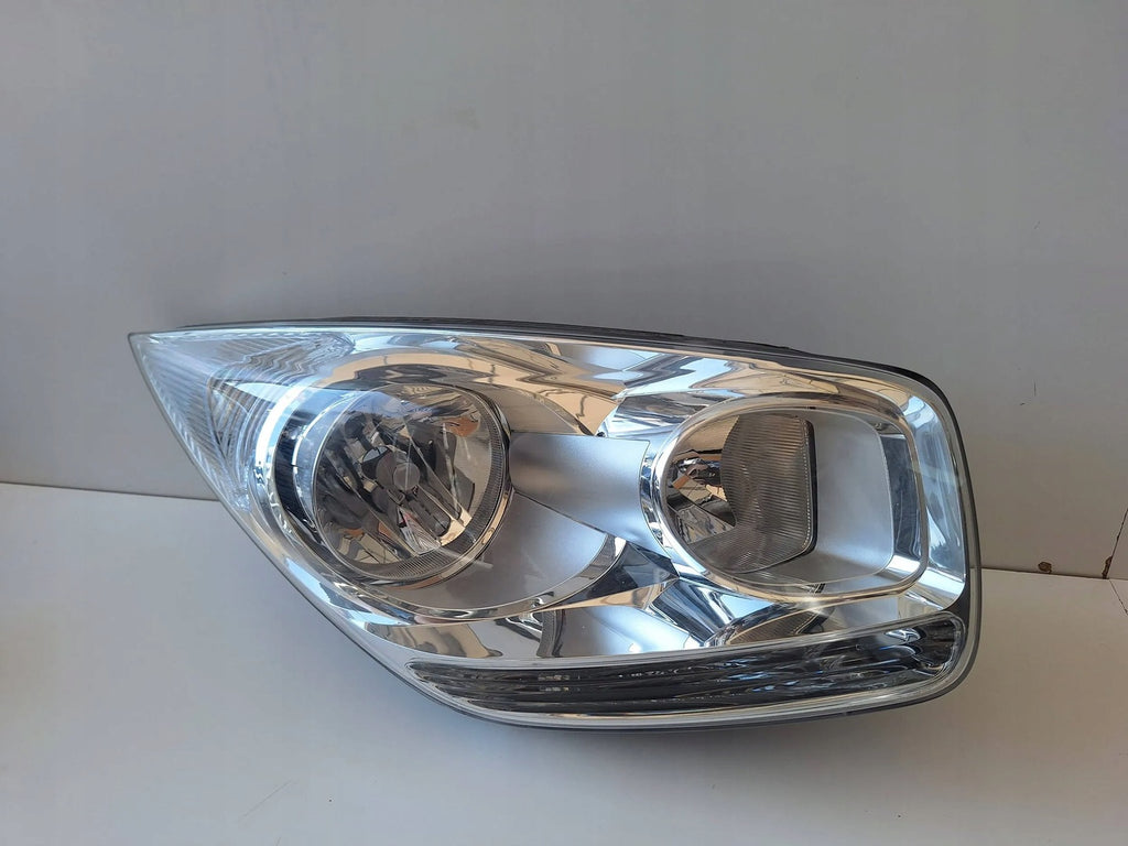 Frontscheinwerfer Kia Venga 92102-1P000 Rechts Scheinwerfer Headlight