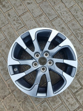 Laden Sie das Bild in den Galerie-Viewer, 1x Alufelge 15 Zoll 6.5" 5x114.3 40ET 17101308212W Toyota Corolla Rim Wheel FEL6633724060dt