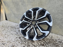 Load image into Gallery viewer, 1x Alufelge 17 Zoll 7.0" 5x114.3 CM1107-5 Toyota Auris Rim Wheel FEL2073963681er