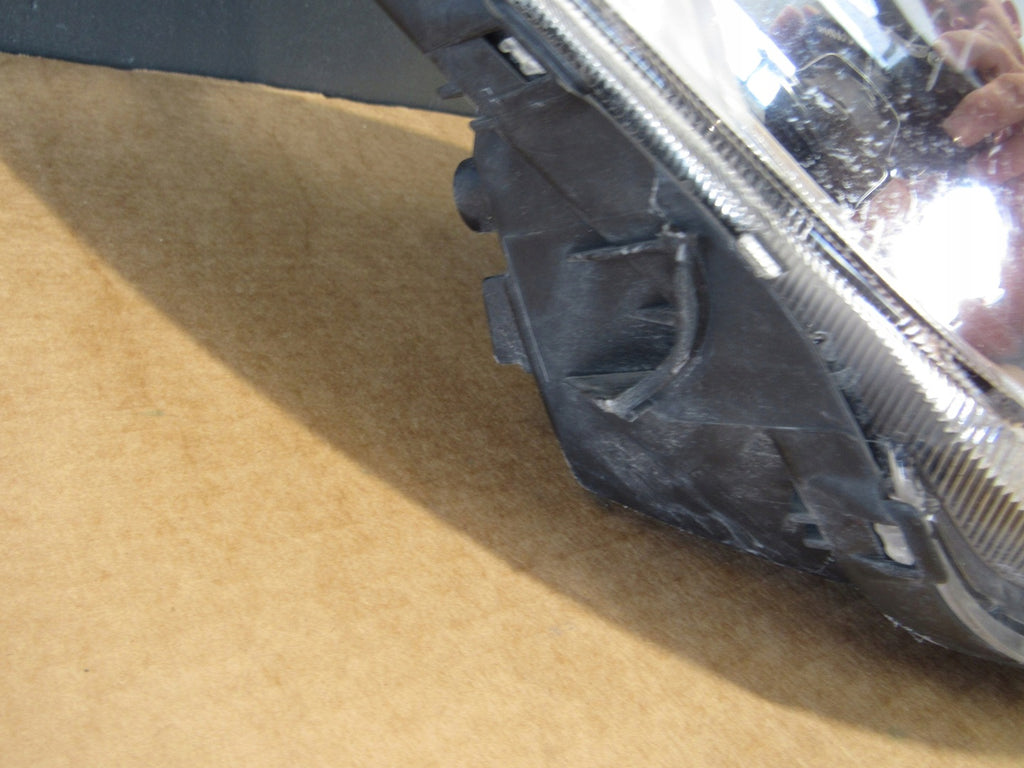 Frontscheinwerfer Toyota Yaris 81110-OD330 Rechts Scheinwerfer Headlight SCH6859808440nk