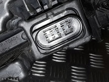 Laden Sie das Bild in den Galerie-Viewer, Frontscheinwerfer Seat Ateca 577941005A Links Scheinwerfer Headlight SCH9964196991da