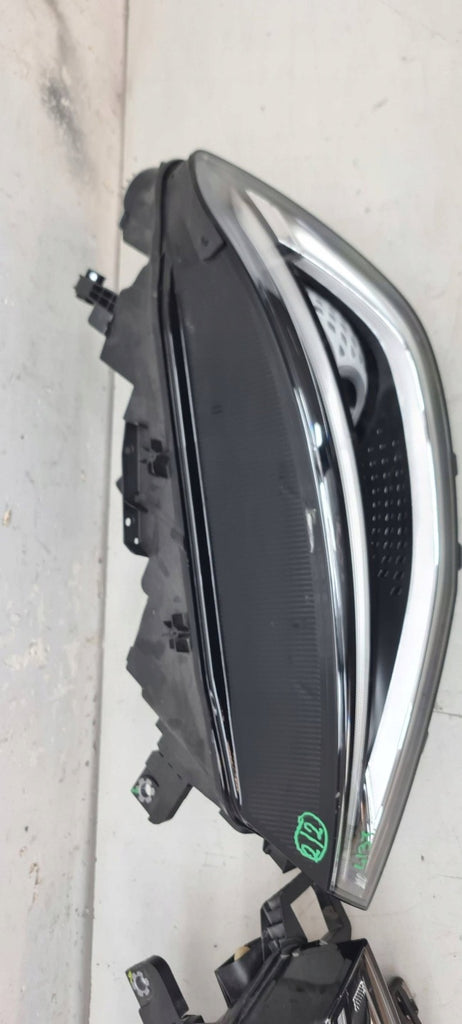Frontscheinwerfer VW I 11B941035H 11B941036M Ein Satz Scheinwerfer Headlight SCH1439564875lk
