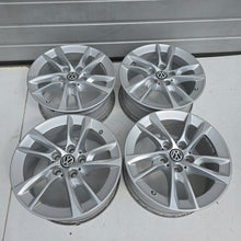 Load image into Gallery viewer, 4x Alufelge 16 Zoll 7.0" 5x112 47ET 6855083 BMW 4 Caddy V Golf VII Touran FEL5981274834ke