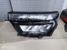 Load image into Gallery viewer, Frontscheinwerfer Skoda Kamiq 658941015 LED Links Scheinwerfer Headlight SCH9358558051kw