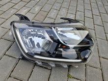 Laden Sie das Bild in den Galerie-Viewer, Frontscheinwerfer Dacia Duster 2601011377 LED Rechts Scheinwerfer Headlight SCH1269501788ir