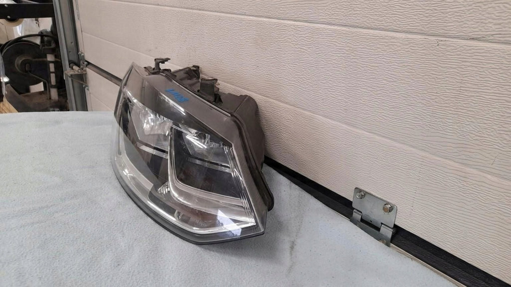 Frontscheinwerfer VW Polo RKC11418 Rechts Scheinwerfer Headlight SCH3667581494gy