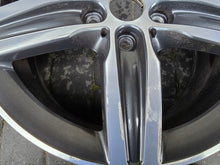 Laden Sie das Bild in den Galerie-Viewer, 1x Alufelge 17 Zoll 7.5" 5x112 54ET Glanz Grau 6855091 BMW 2 F45 F46 Mg FEL4534752202pl