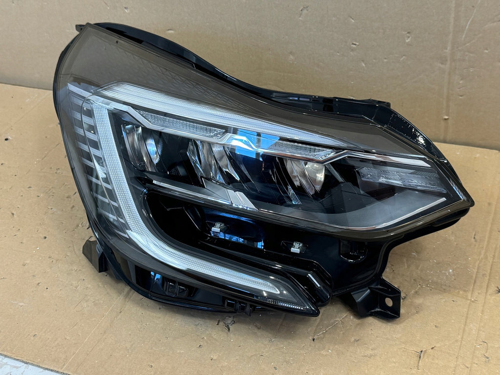 Frontscheinwerfer Renault Captur II 260104525R Full LED Rechts Headlight