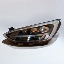 Laden Sie das Bild in den Galerie-Viewer, Frontscheinwerfer Ford Focus JX7B-13E015-AD LED Links Scheinwerfer Headlight