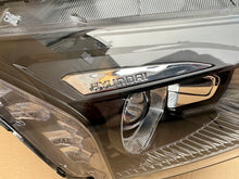 Load image into Gallery viewer, Frontscheinwerfer Hyundai Bayon 92101Q0500 92102Q0500 Rechts oder Links