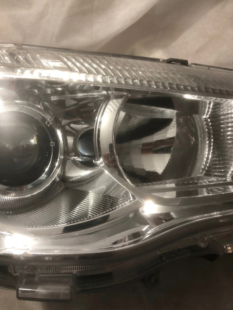 Frontscheinwerfer Mitsubishi Asx 8301B588 Rechts Scheinwerfer Headlight