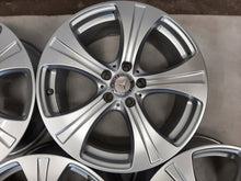 Load image into Gallery viewer, 4x Alufelge 18 Zoll 8.0&quot; 5x112 38ET Glanz Silber A2534010800 Mercedes-Benz Glc