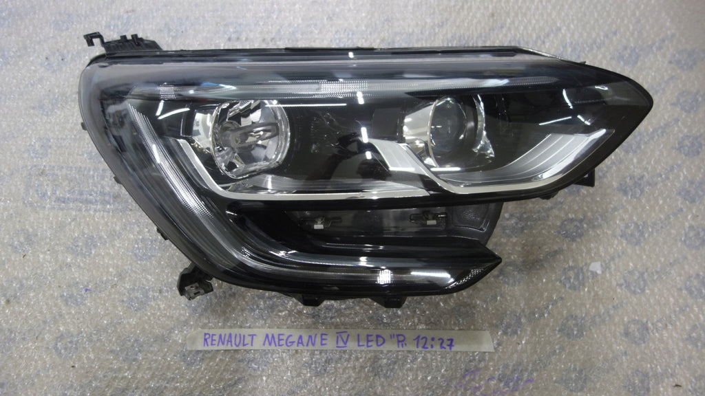 Frontscheinwerfer Renault Megane IV 260108478R LED Rechts Scheinwerfer Headlight