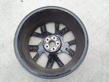 Laden Sie das Bild in den Galerie-Viewer, 1x Alufelge 18 Zoll 7.5" 5x100 51ET Glanz Silber 2G0601025AC VW Golf I Rim Wheel FEL8932894054pp