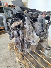 Load image into Gallery viewer, Motor BMW E87 N47D20C 2.0 177PS 166TKm Diesel Engine Unkomplett MOT8047523700zg