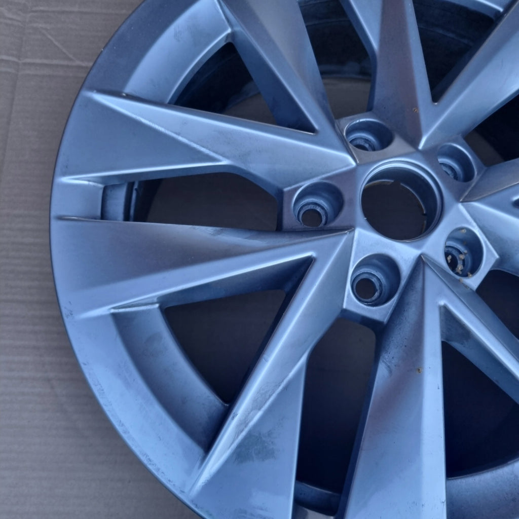 1x Alufelge 17 Zoll 7.0" 5x112 46ET Glanz Silber 5E3601025E Skoda Octavia Iv FEL8330374343gh