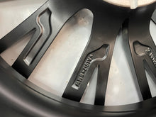 Laden Sie das Bild in den Galerie-Viewer, 1x Alufelge 18 Zoll 7.5" 5x112 6885305 BMW G21 G22 G20 G42 Rim Wheel FEL5098619864qo