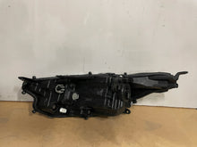 Laden Sie das Bild in den Galerie-Viewer, Frontscheinwerfer Toyota 4 Yaris K0-6EU Rechts Scheinwerfer Headlight