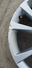 Laden Sie das Bild in den Galerie-Viewer, 1x Alufelge 17 Zoll 8.0" 5x112 46ET Glanz 8Y0601025CC Audi A3 Rim Wheel FEL8232590600ks