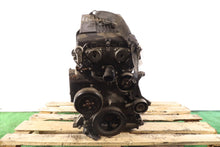 Load image into Gallery viewer, Motor Mercedes-Benz W204 271910 1.6 156PS 115kW 2009 Benzin Engine Unkomplett